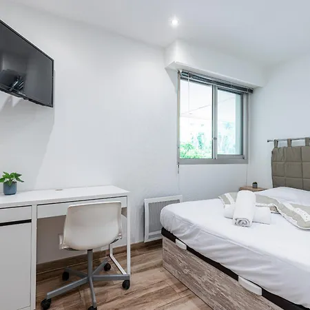 1 Bdr Large Terrace * Nizza